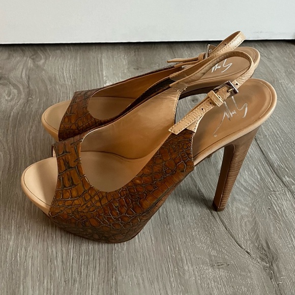 Zanotti sandals size 7 - Picture 5 of 7